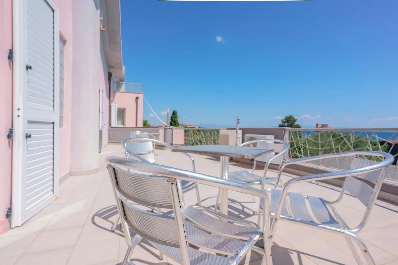 Villa Rosanna Capoterra 0*,